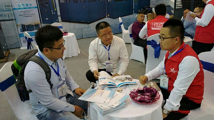 九州酷游空气能热泵智领臻品亮剑山西可再生能源博览会