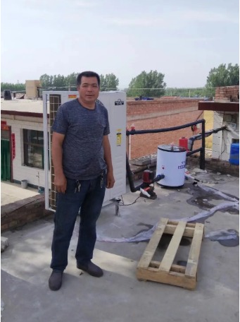 九州酷游两联供机组安装进行时